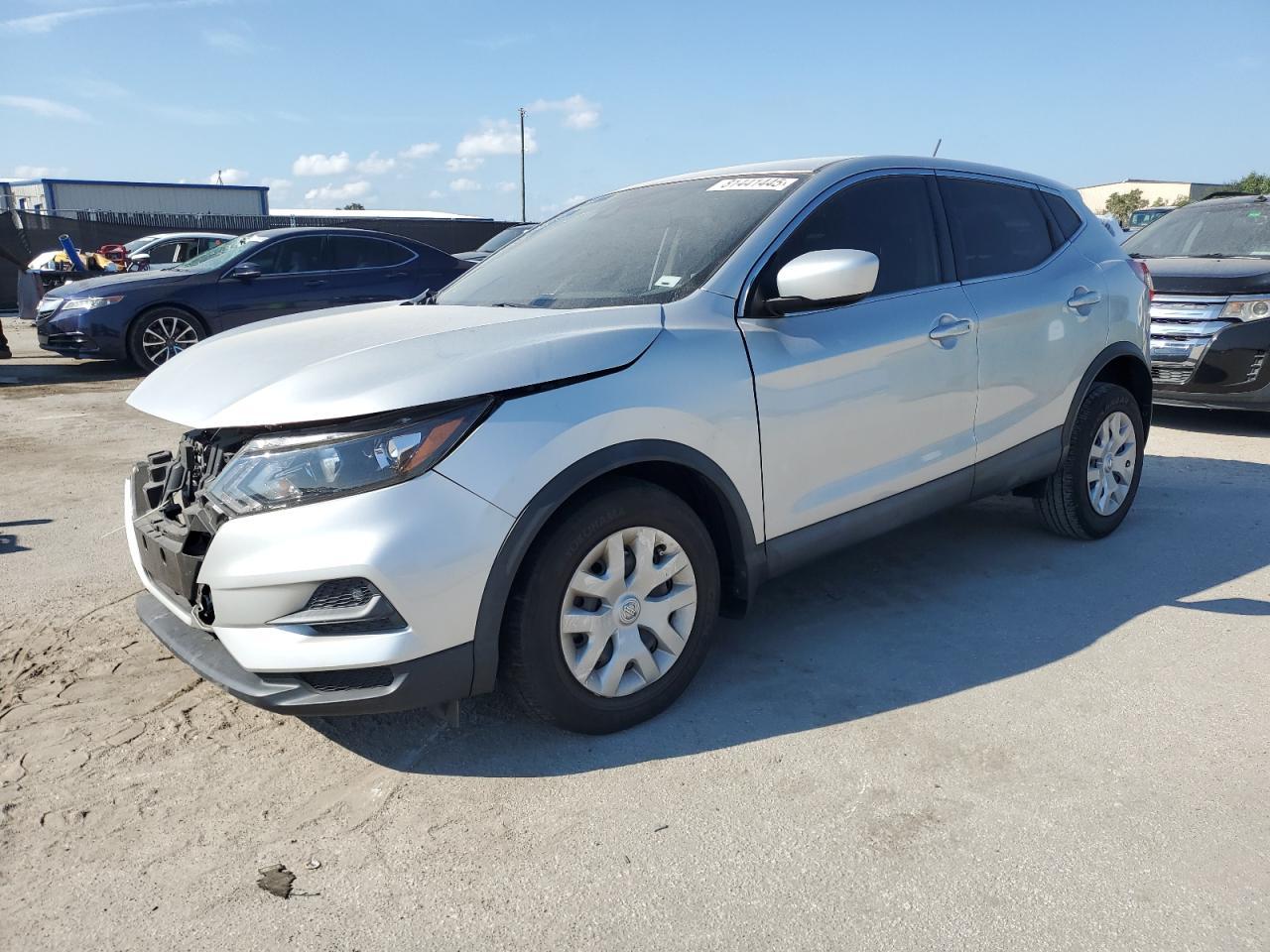 2020 NISSAN Rogue Sport