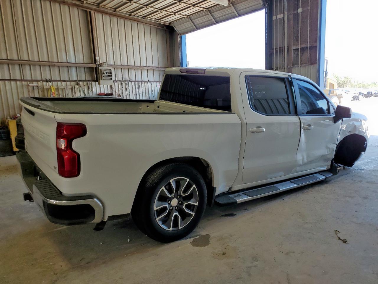 2023 CHEVROLET Silverado