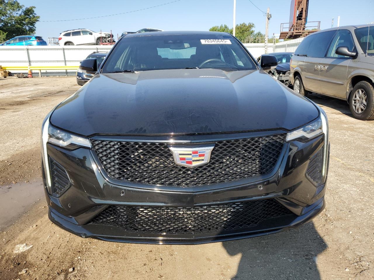 2021 CADILLAC CT4