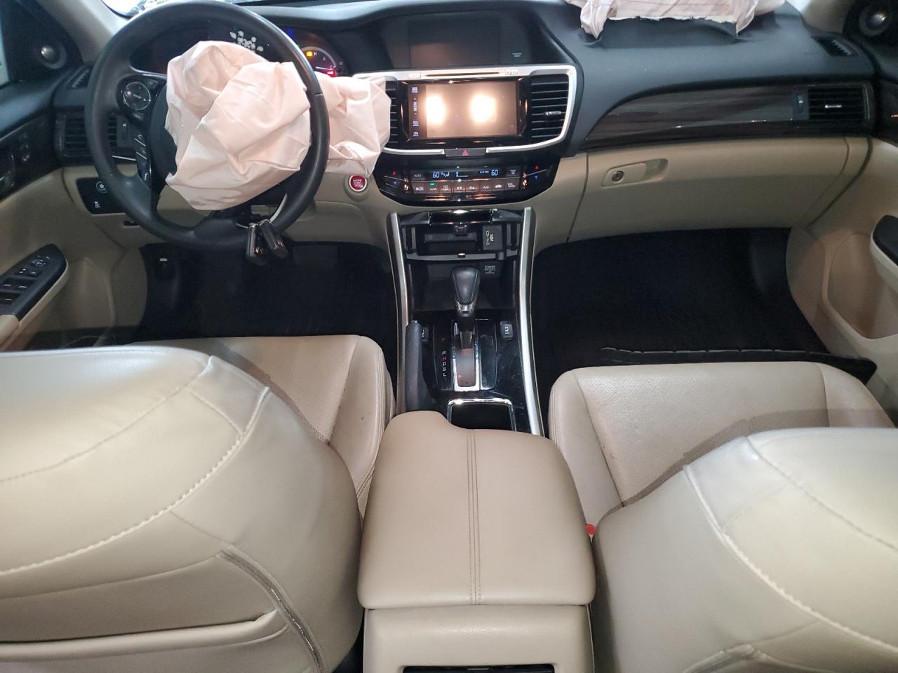 2016 HONDA ACCORD