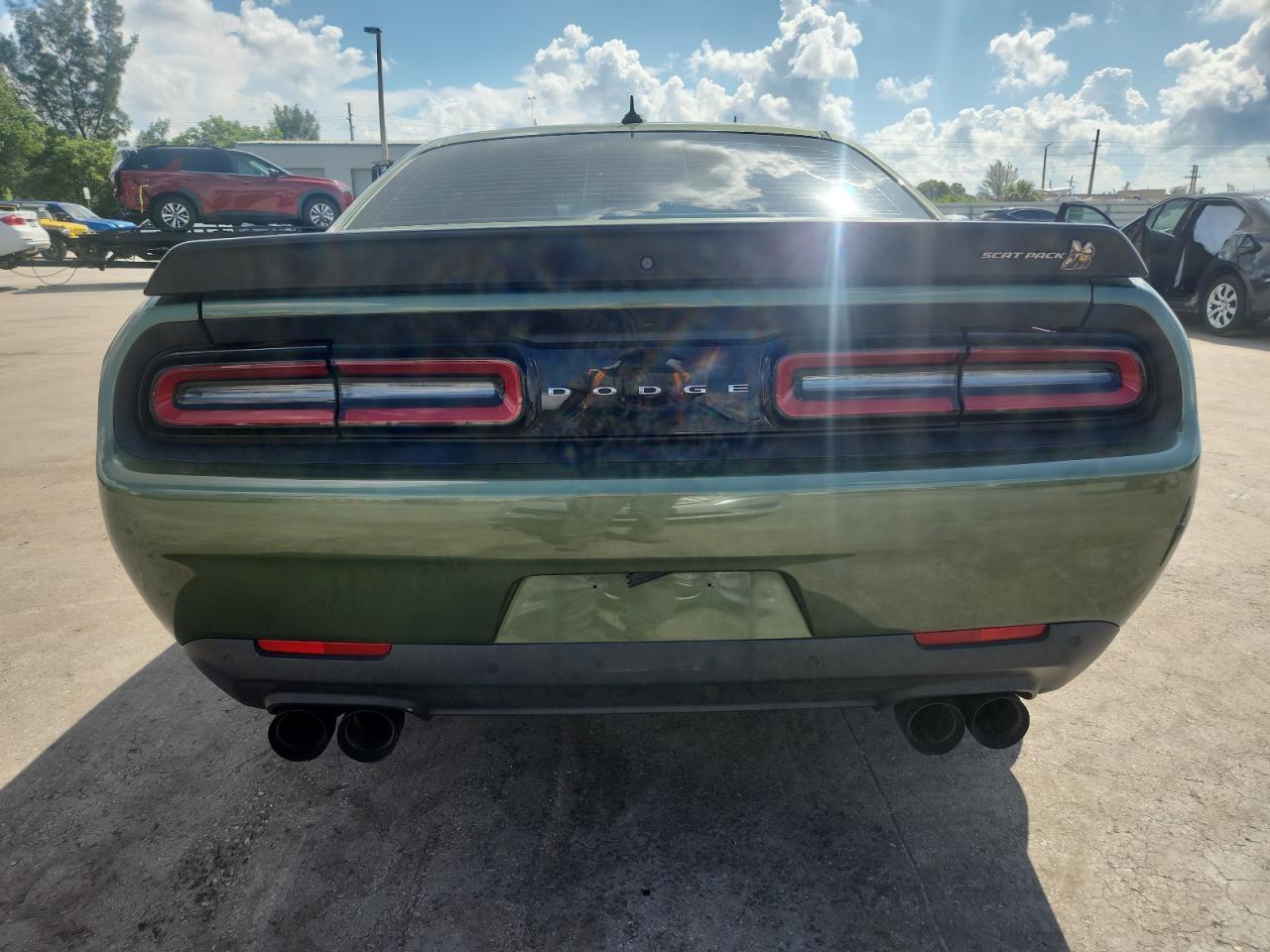 2020 DODGE Challenger