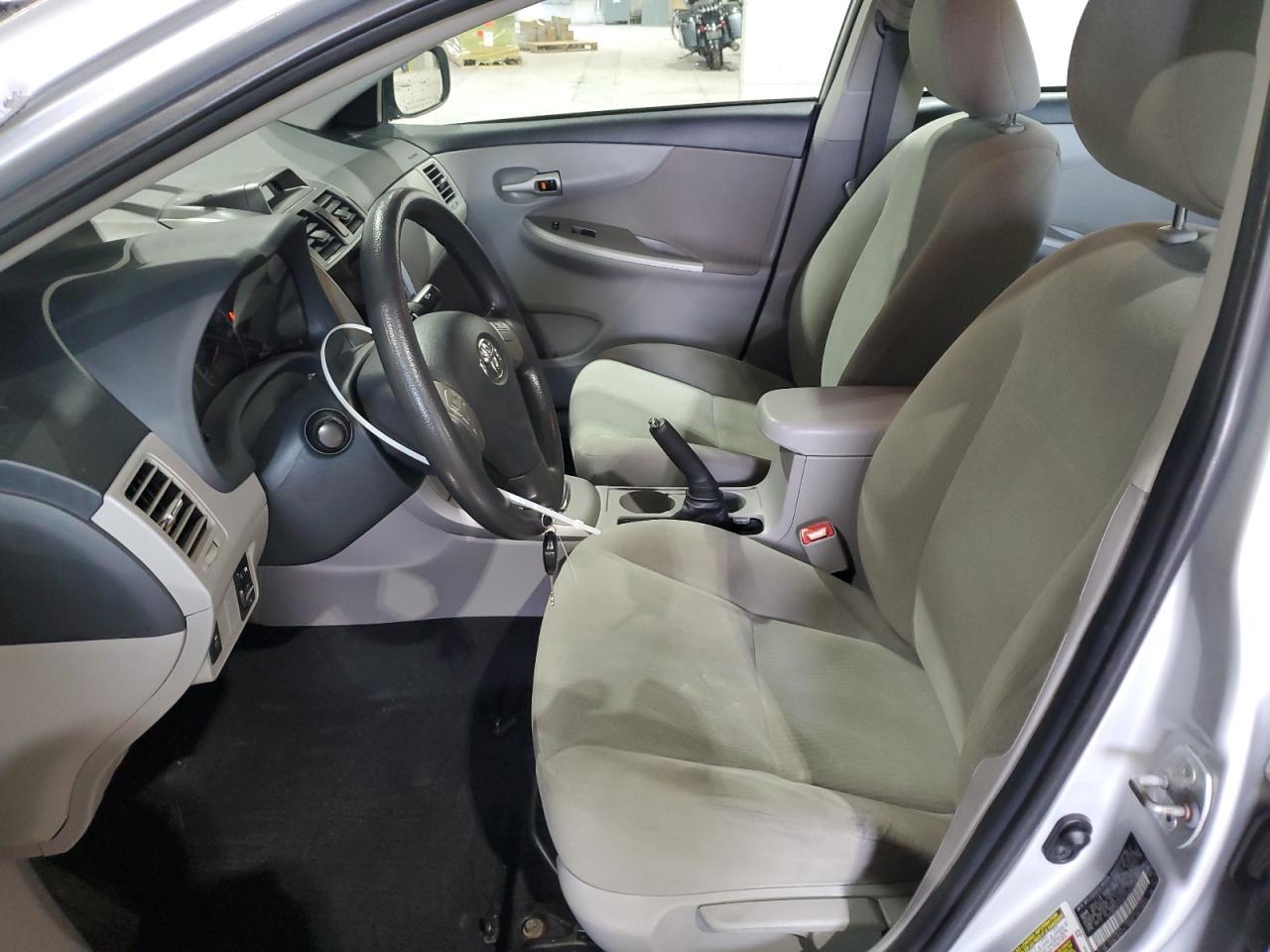 2013 TOYOTA COROLLA