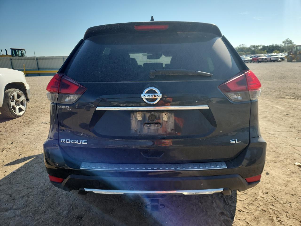 2017 NISSAN ROGUE