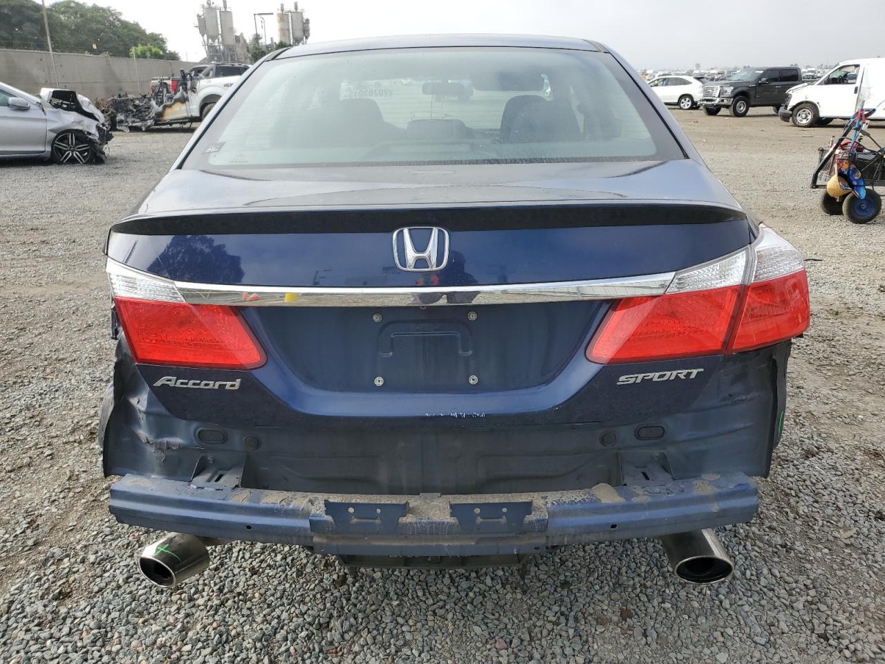 2015 HONDA ACCORD