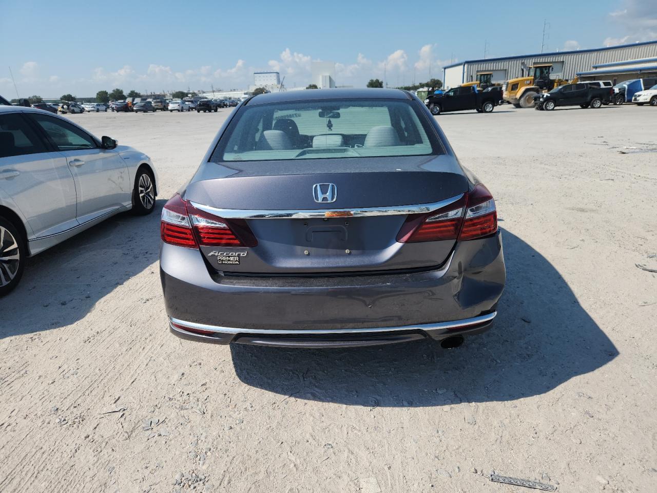 2017 HONDA ACCORD