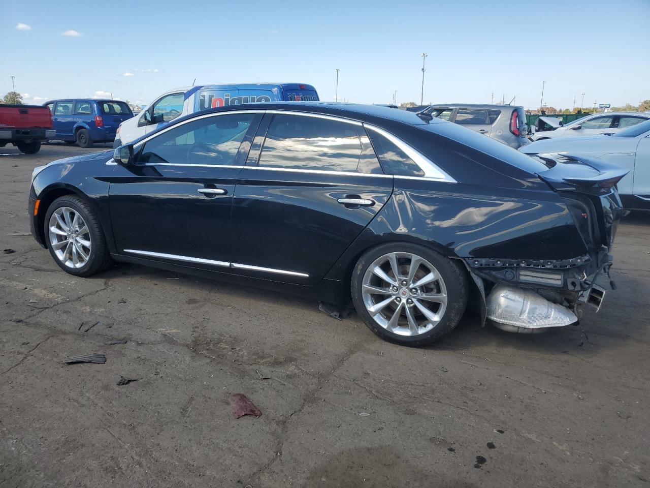 2013 CADILLAC XTS