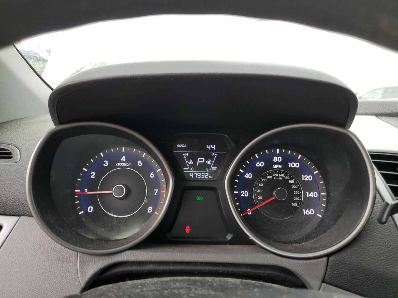 2016 HYUNDAI ELANTRA