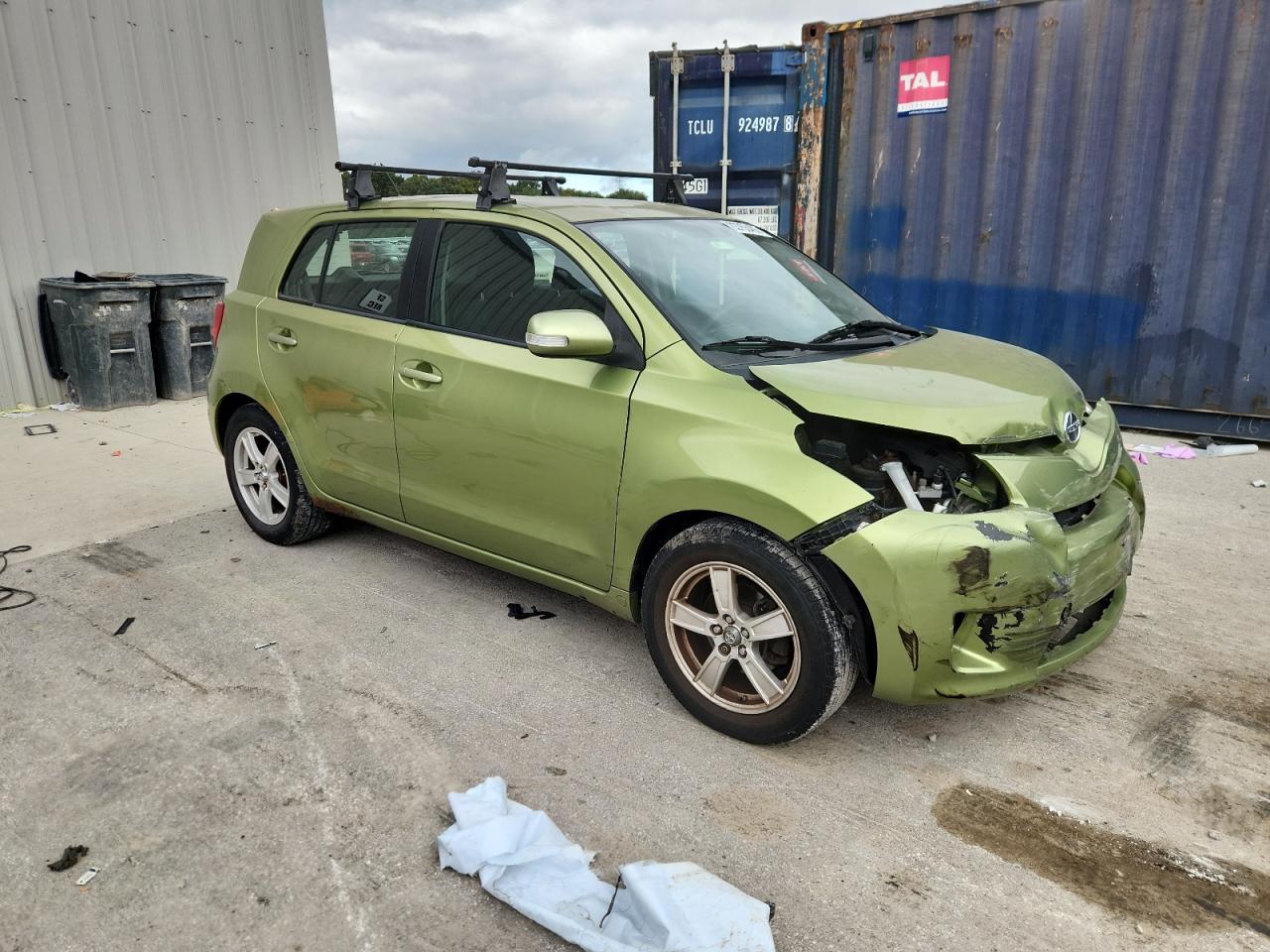 2009 TOYOTA SCION