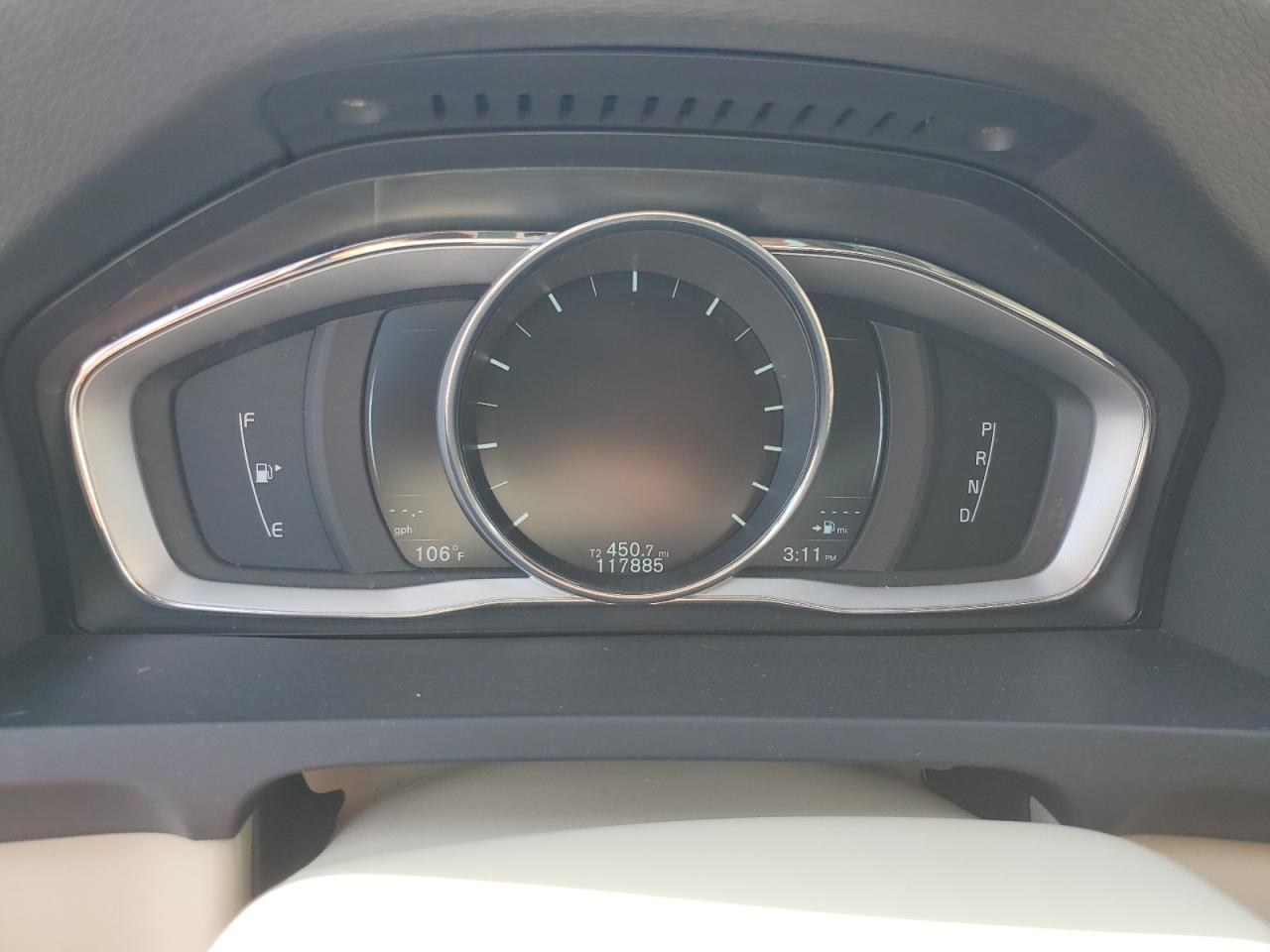 2015 VOLVO S60