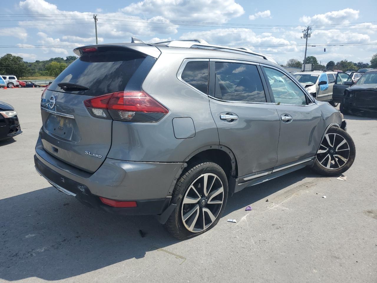 2018 NISSAN ROGUE