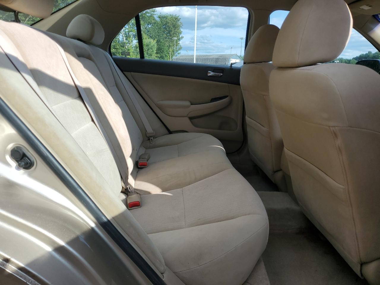 2004 HONDA ACCORD