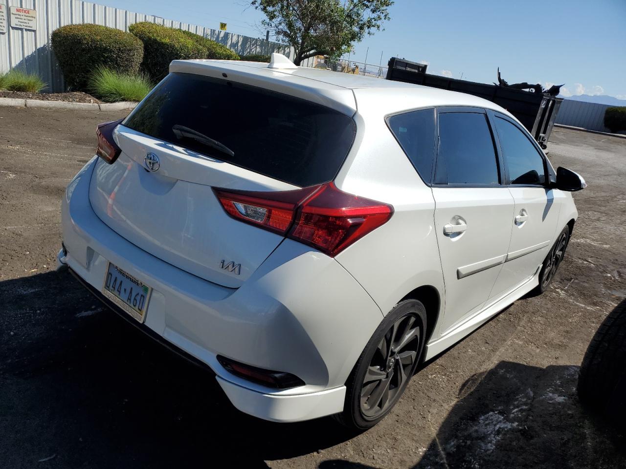 2017 TOYOTA COROLLA