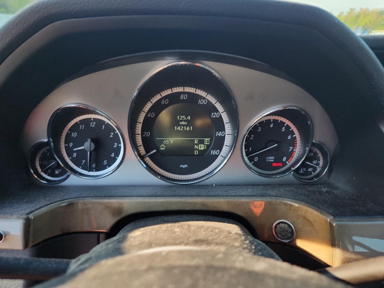2011 MERCEDES-BENZ E-Class
