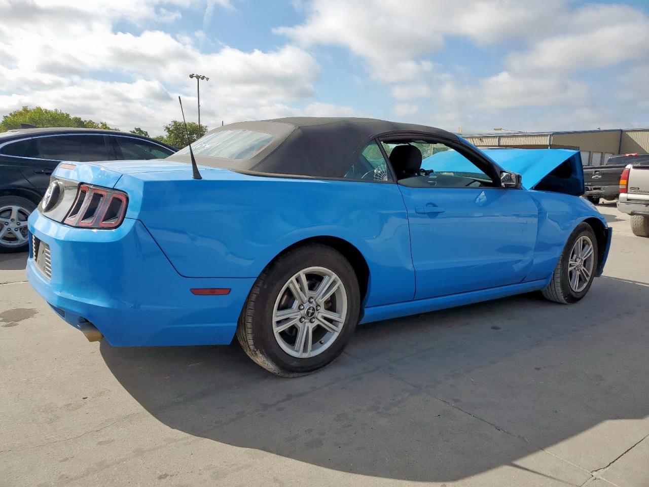 2014 FORD MUSTANG