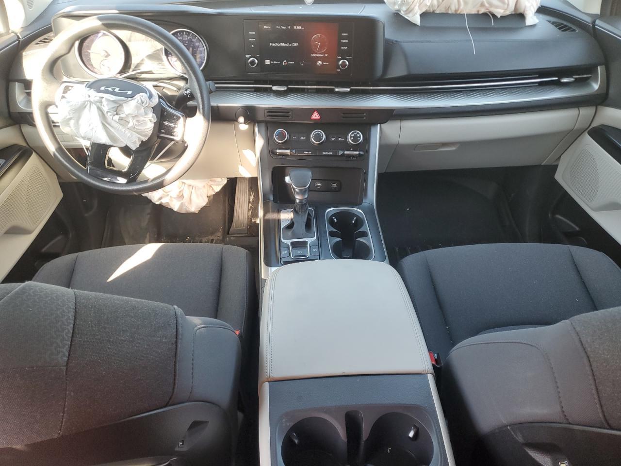 2022 KIA Carnival