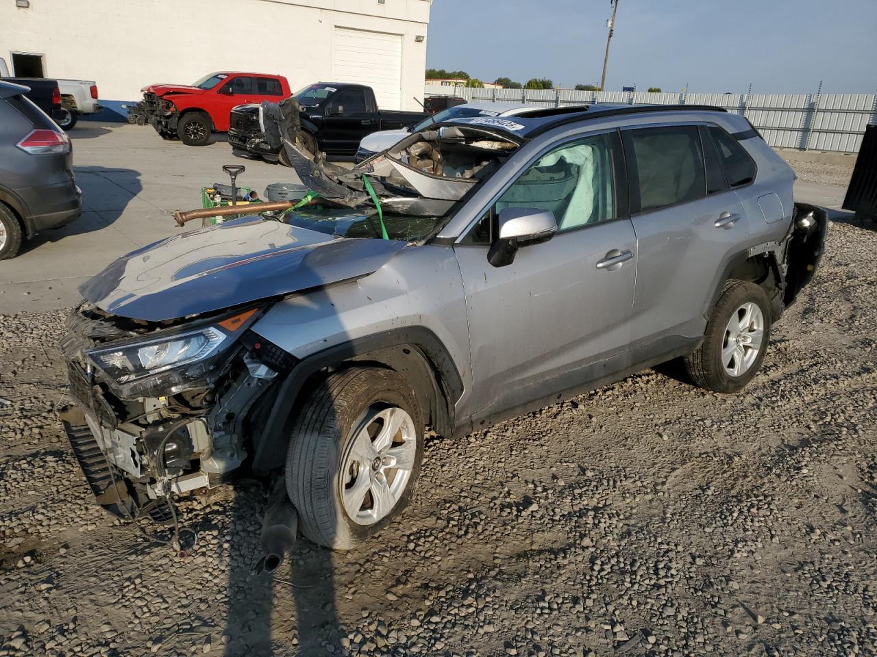 2019 TOYOTA RAV4