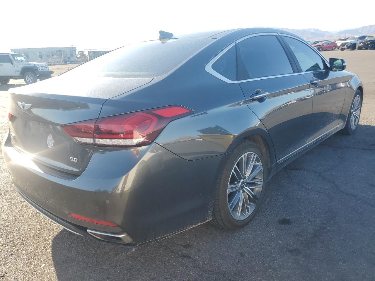 2018 GENESIS G80