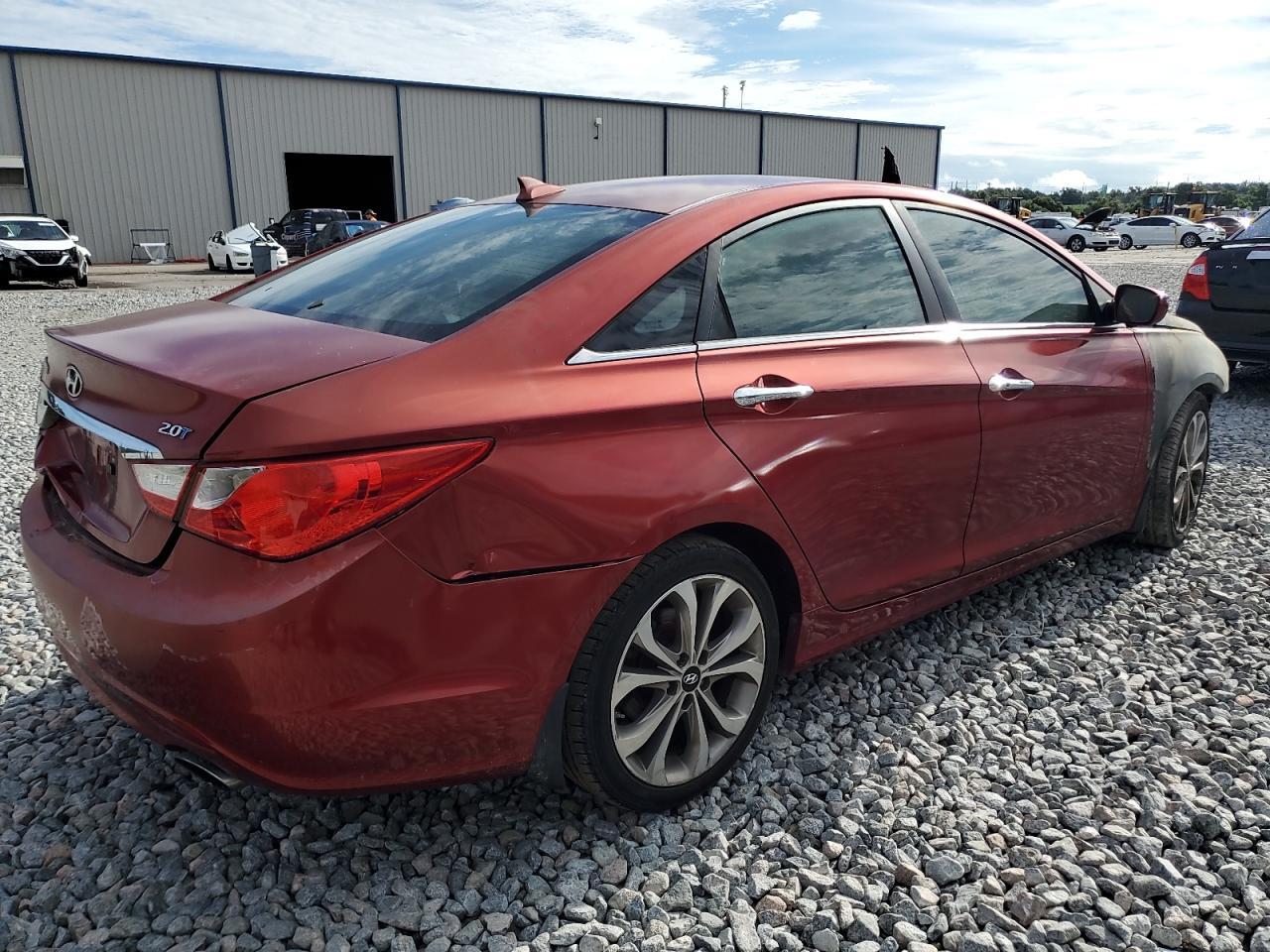 2013 HYUNDAI SONATA