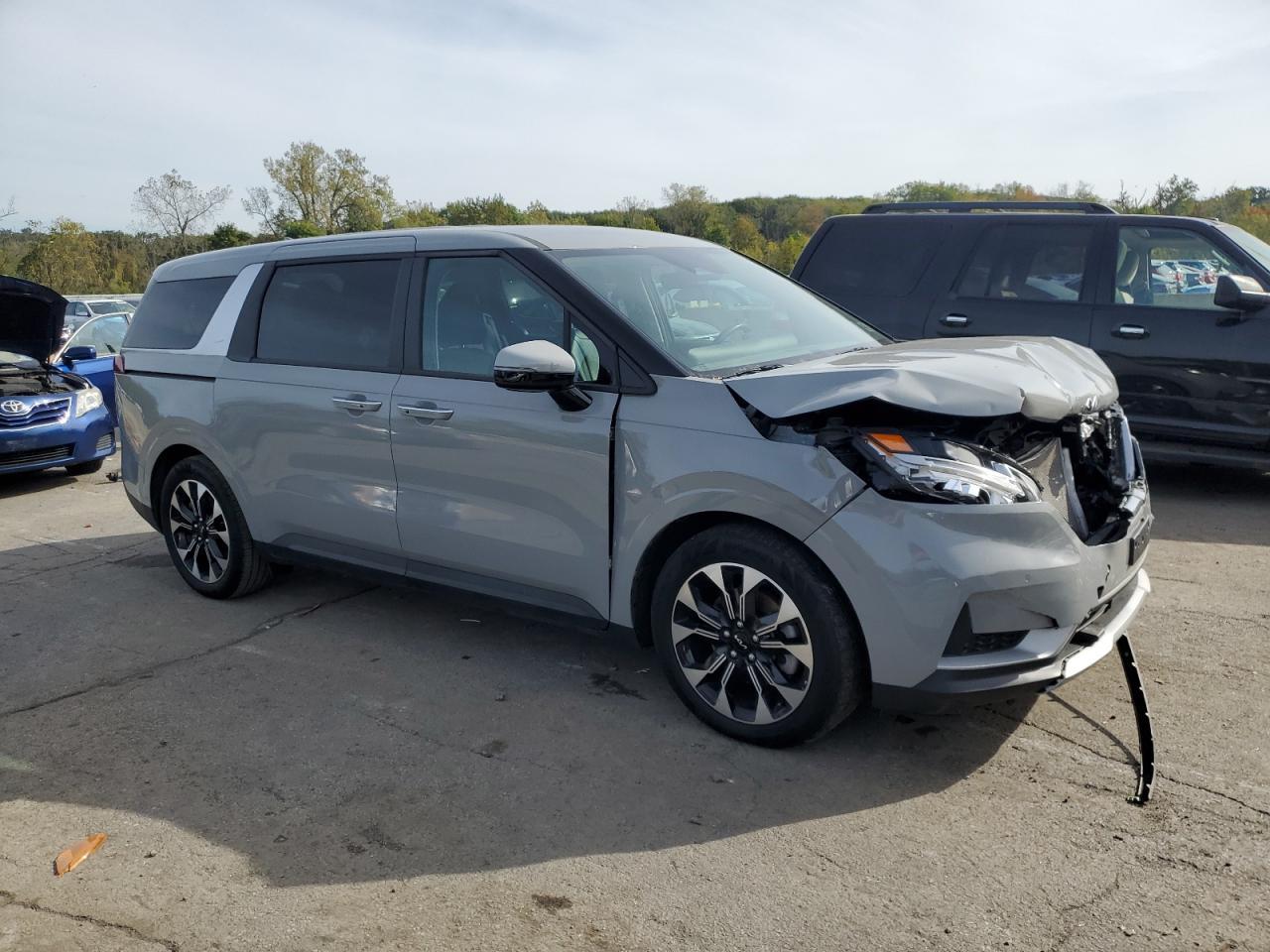 2024 KIA Carnival