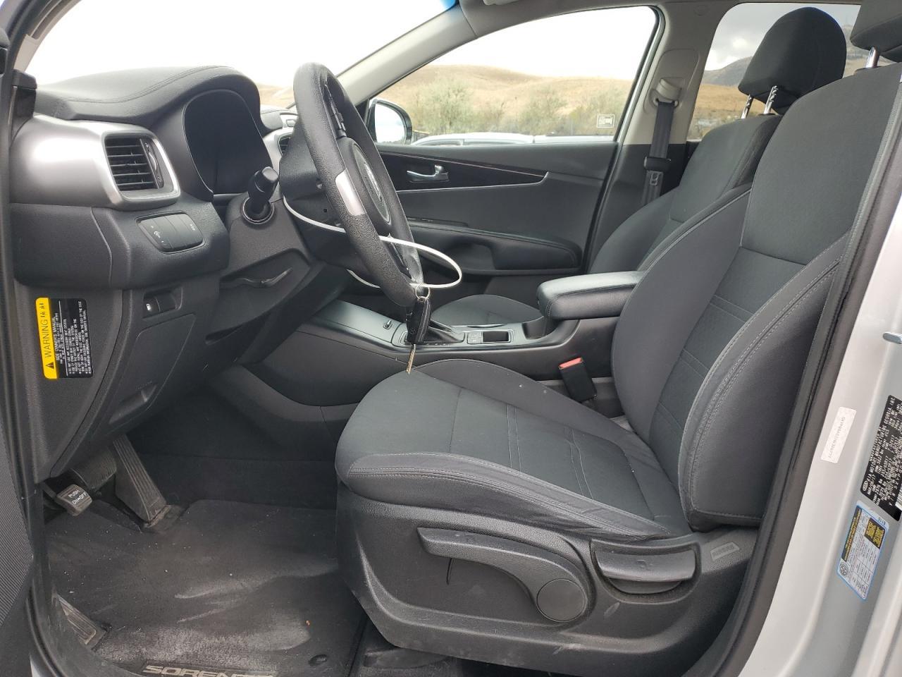 2017 KIA SORENTO