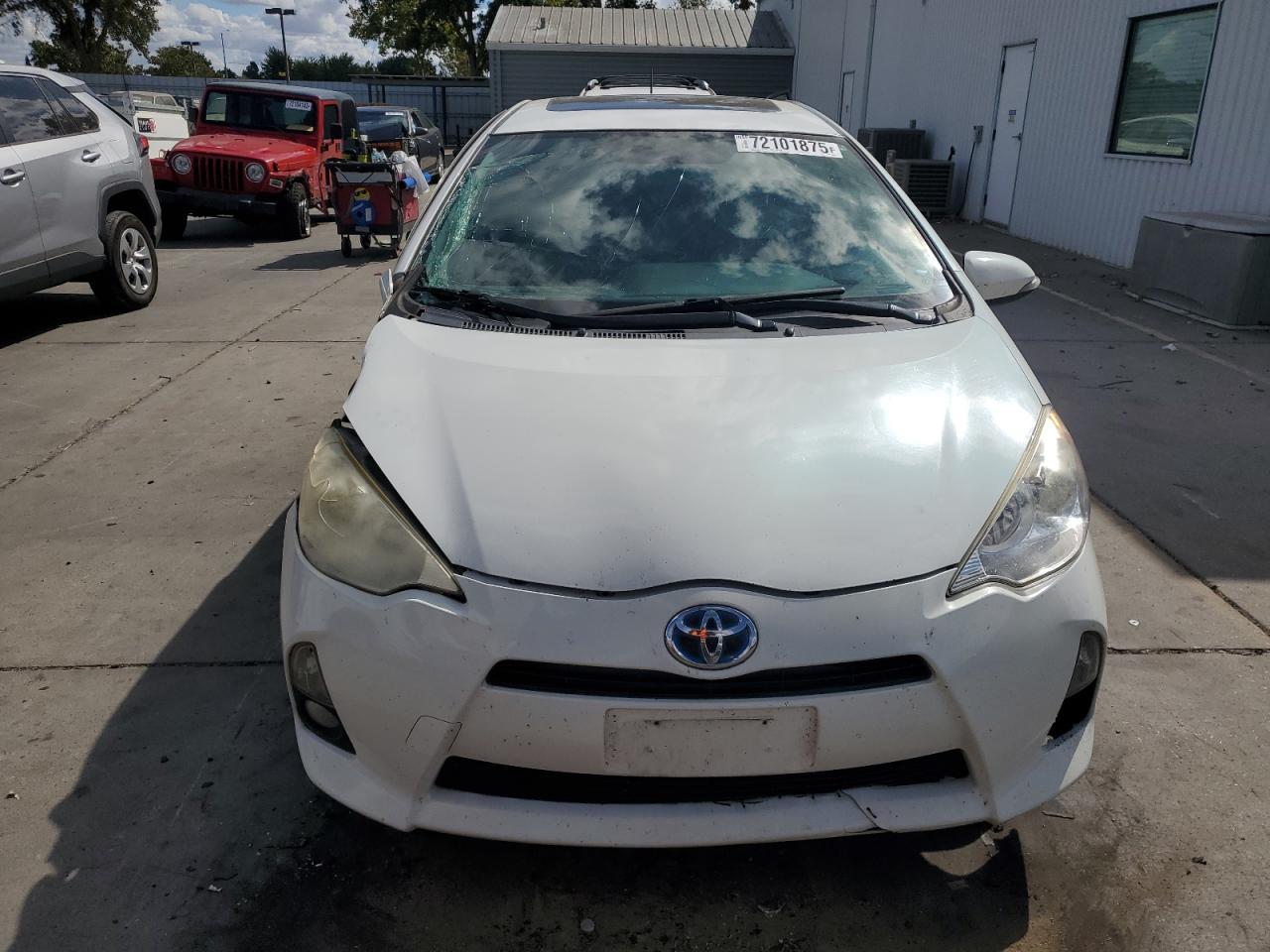 2012 TOYOTA Prius c