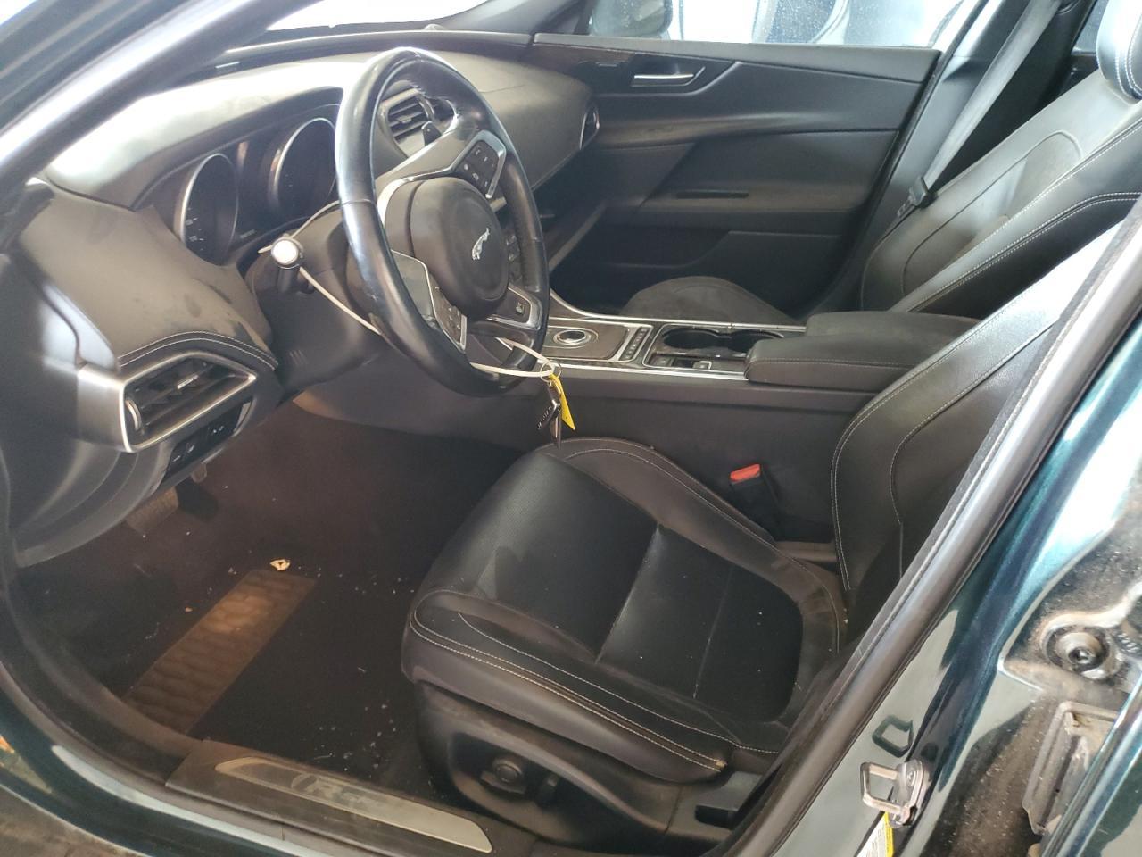 2017 JAGUAR XE