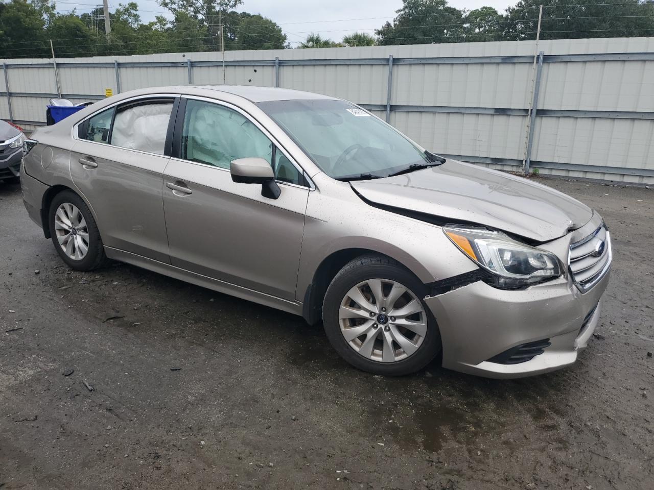 2015 SUBARU Legacy