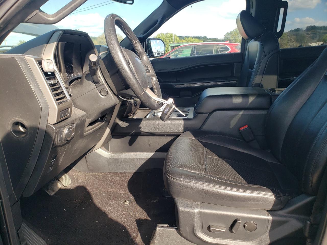 2021 FORD Expedition