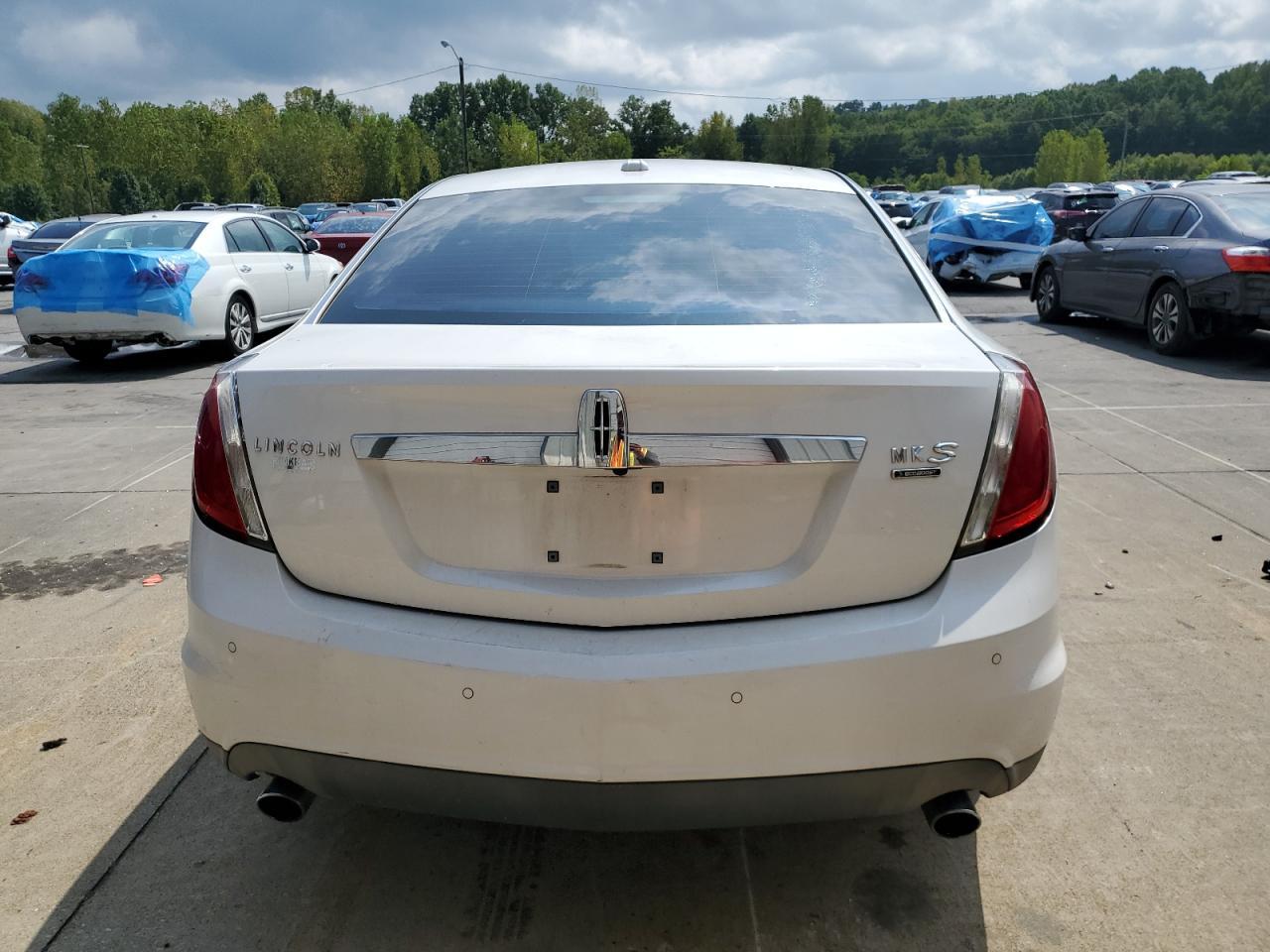 2011 LINCOLN MKS