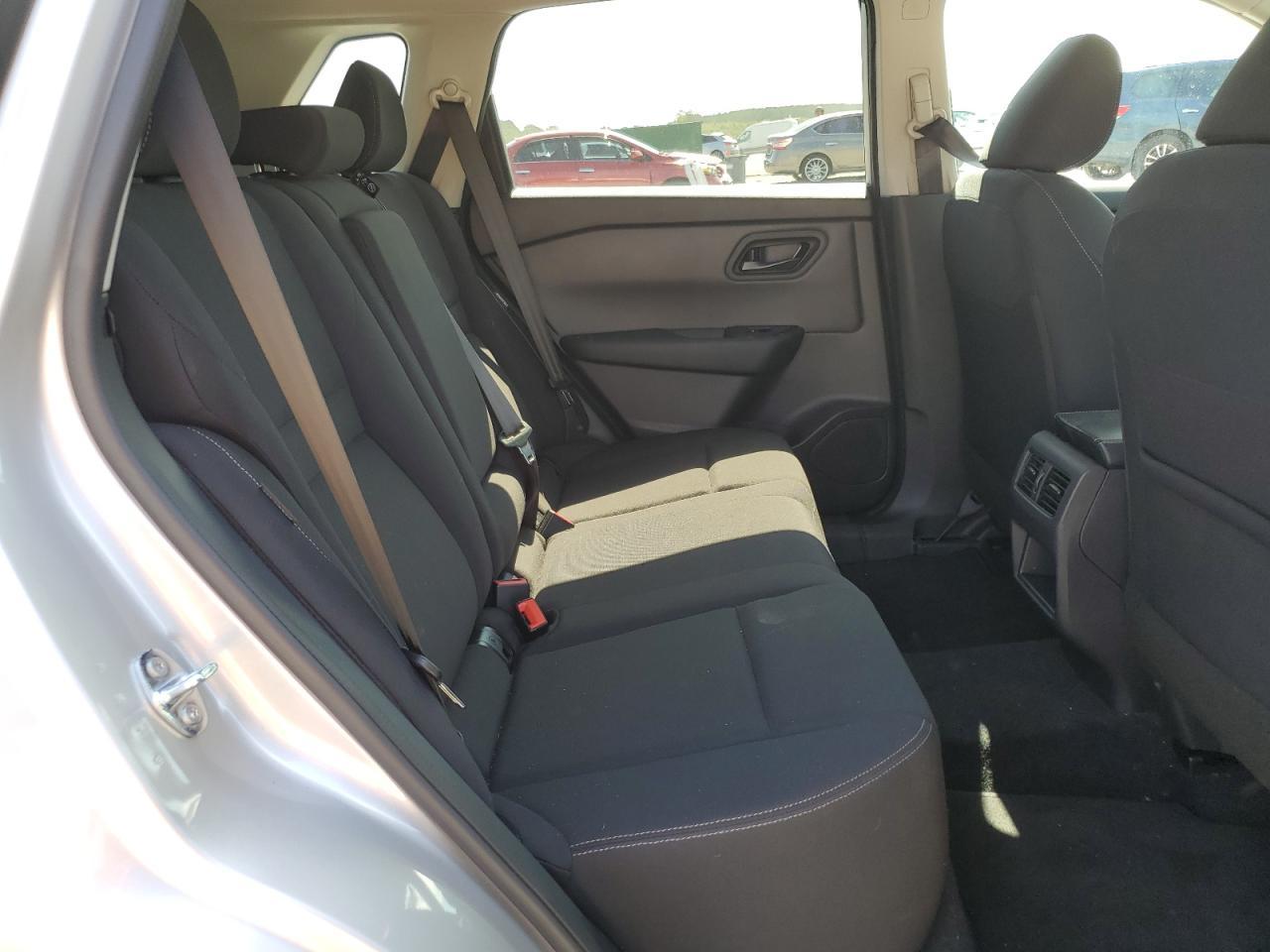 2025 NISSAN ROGUE