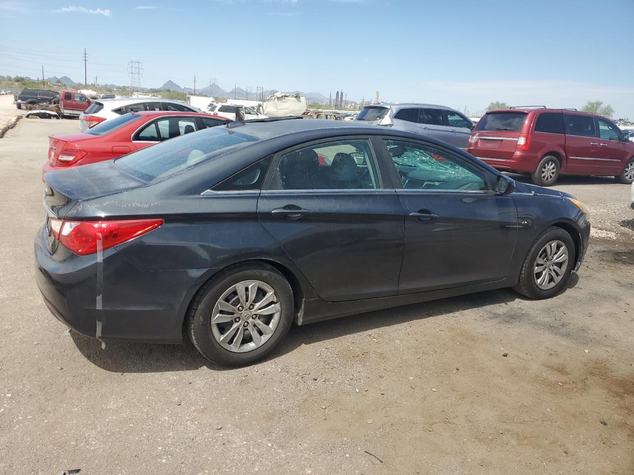 2013 HYUNDAI SONATA