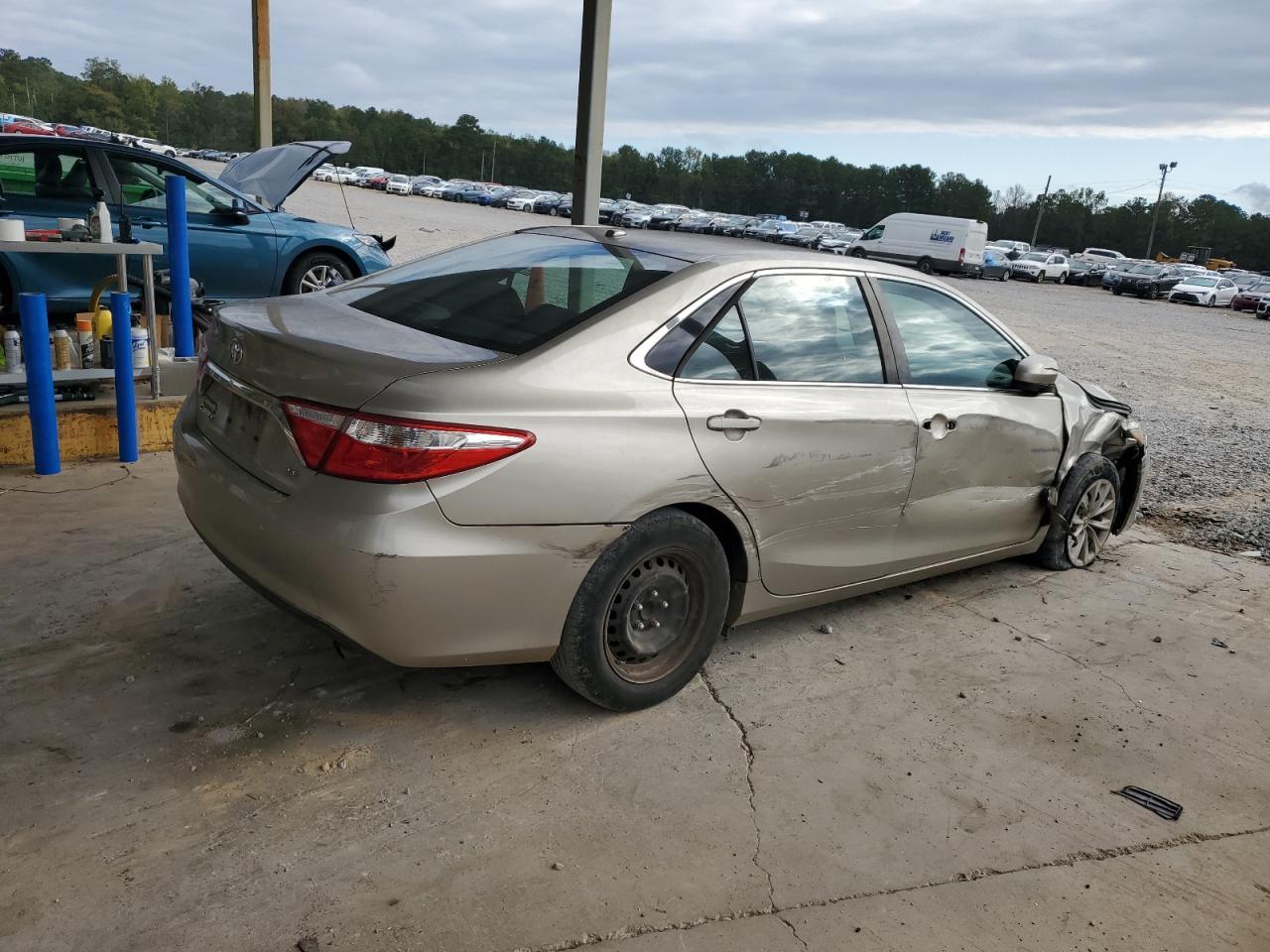 2015 TOYOTA CAMRY