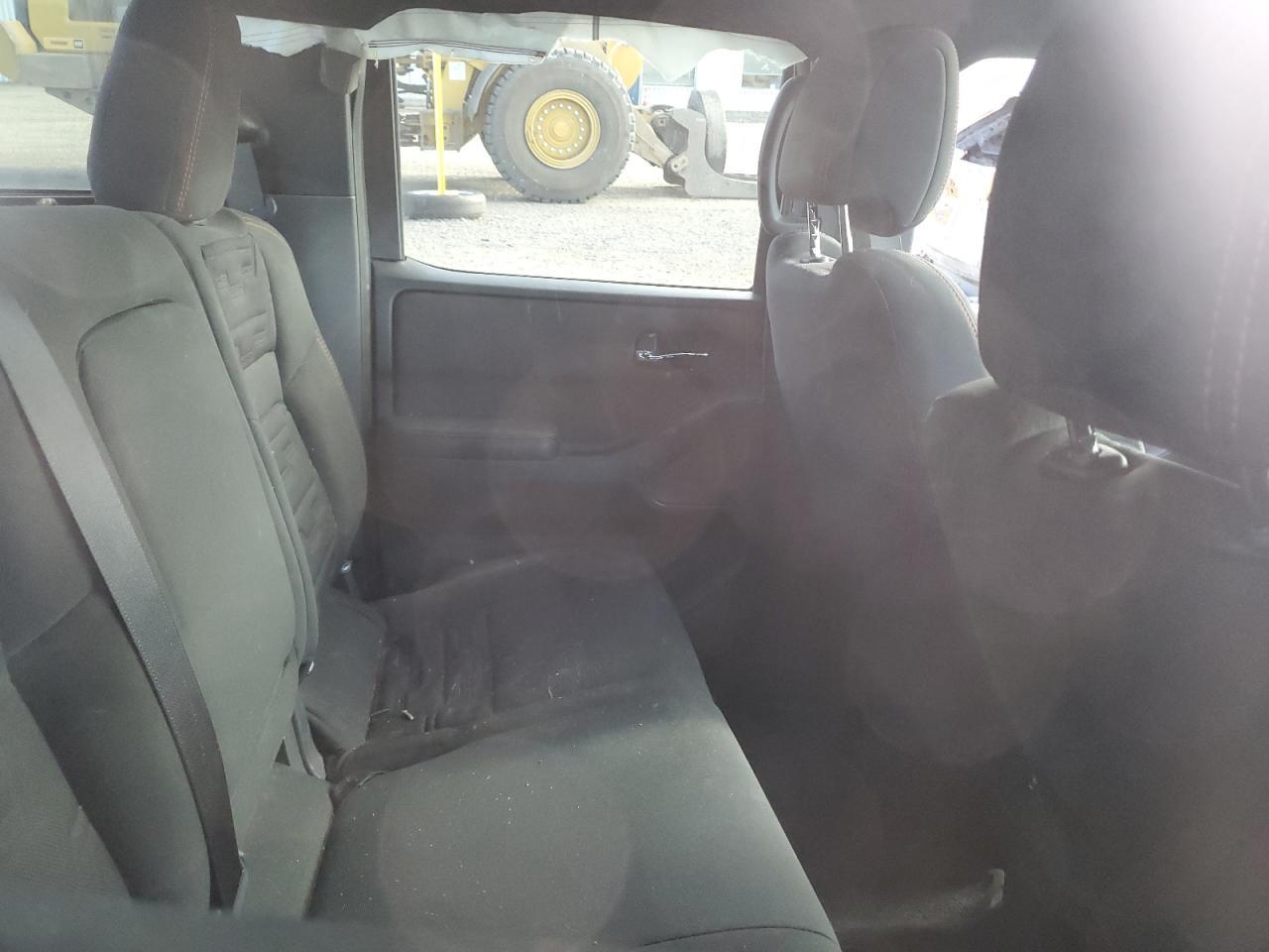 2023 NISSAN Frontier