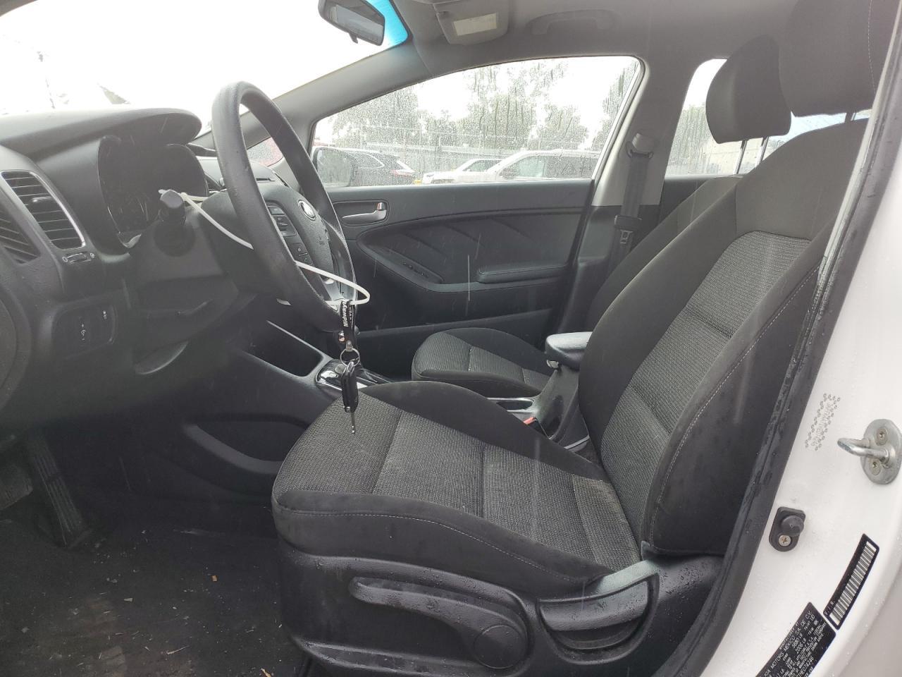 2017 KIA FORTE
