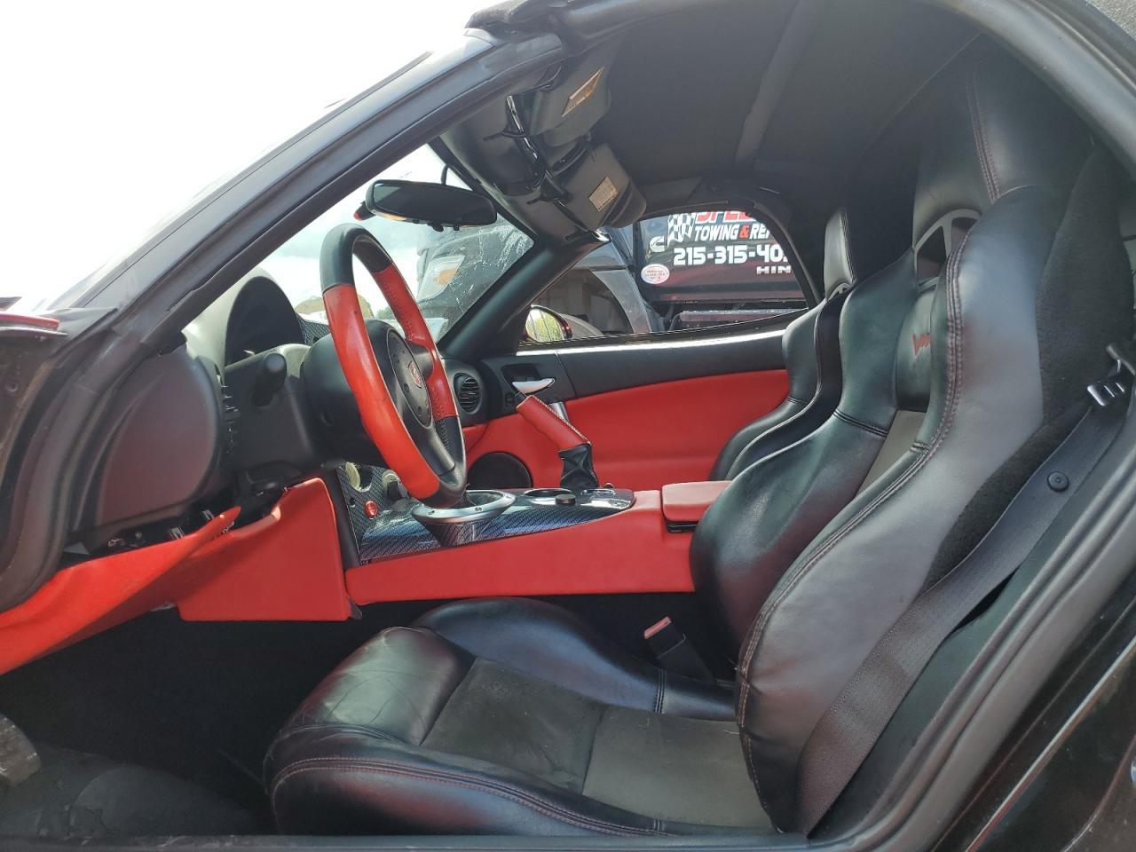 2005 DODGE Viper