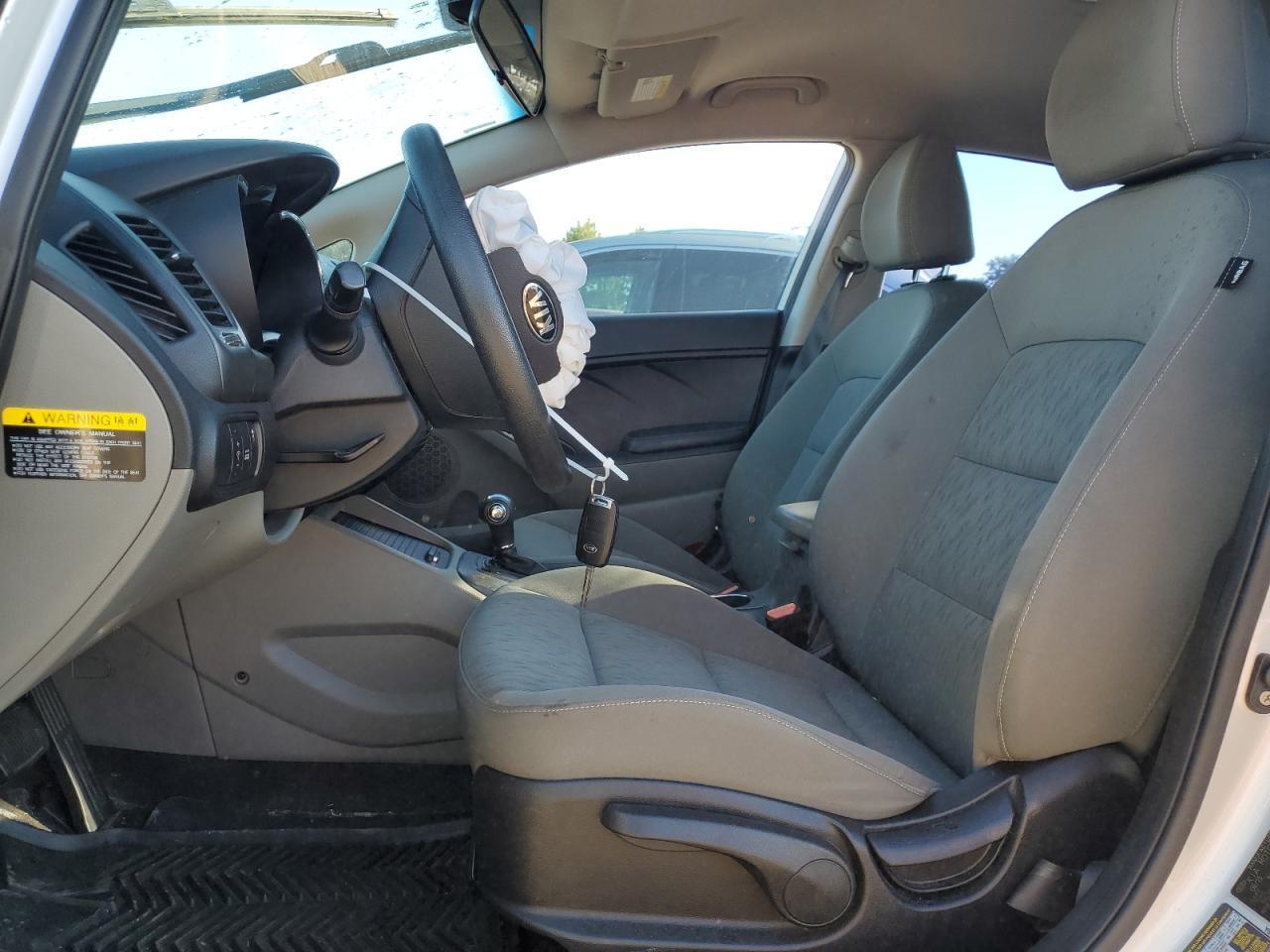 2016 KIA FORTE