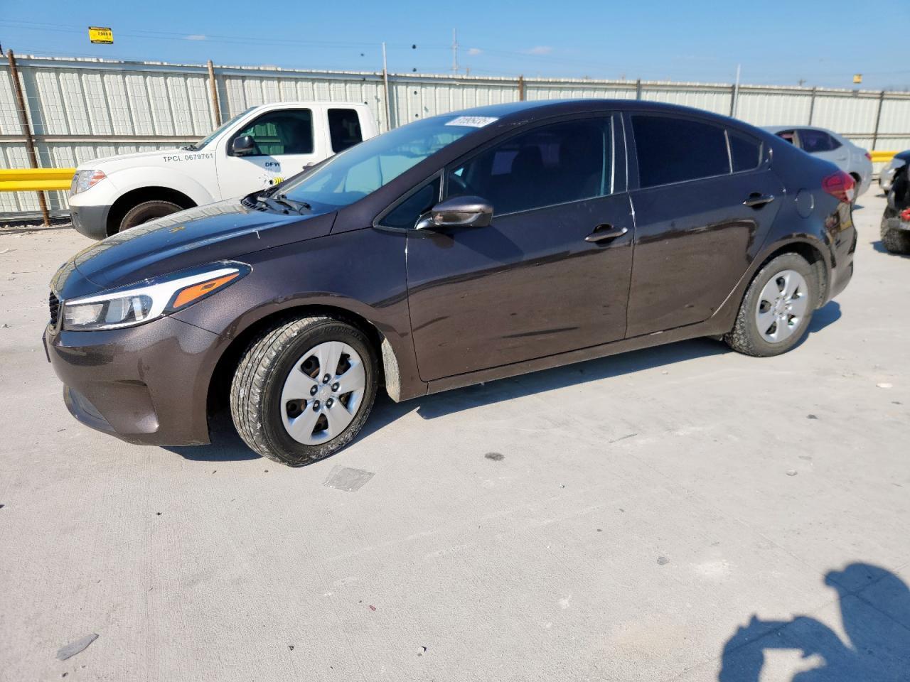 2017 KIA FORTE