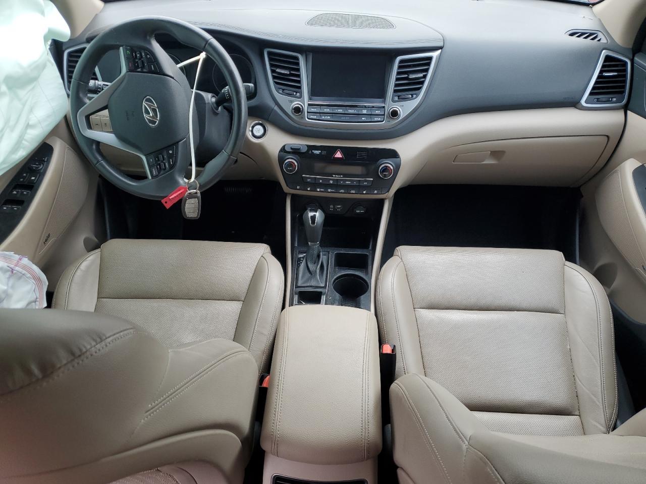 2017 HYUNDAI TUCSON