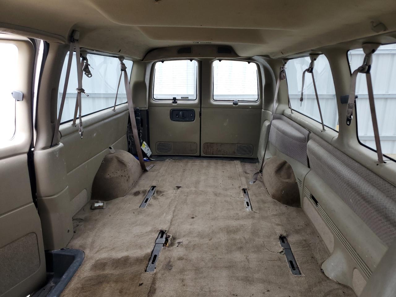 2000 GMC Savana