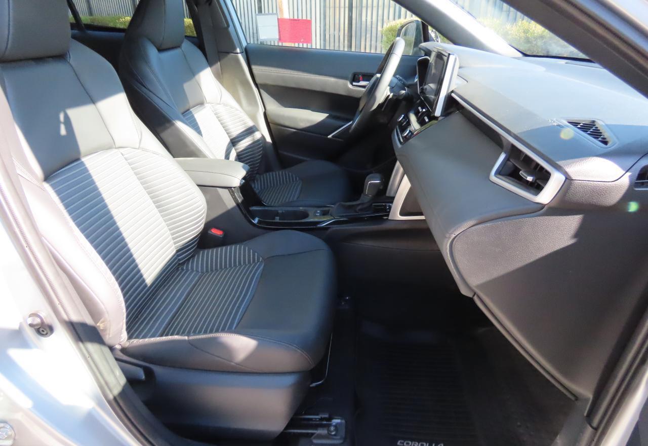 2024 TOYOTA Corolla Cross