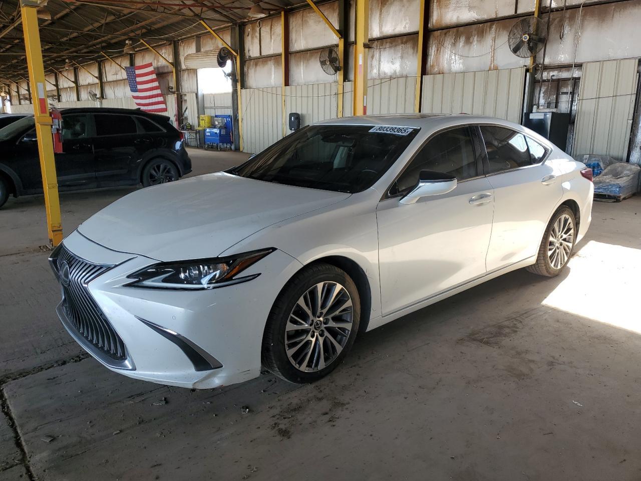 2021 LEXUS Es