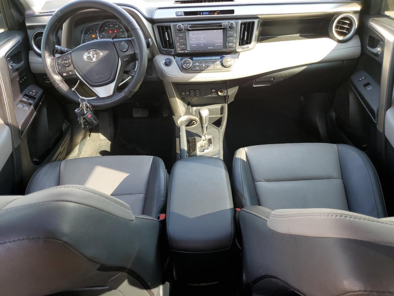 2015 TOYOTA RAV4