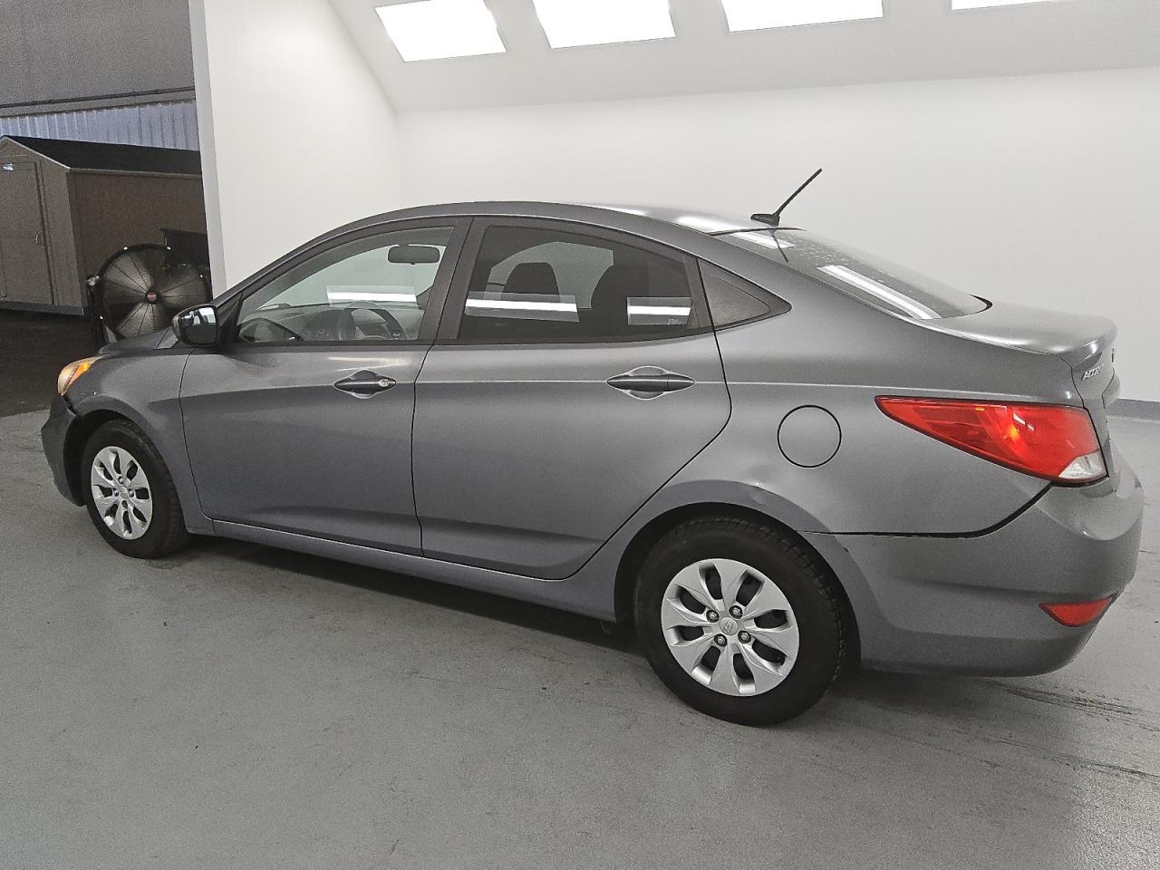 2015 HYUNDAI ACCENT