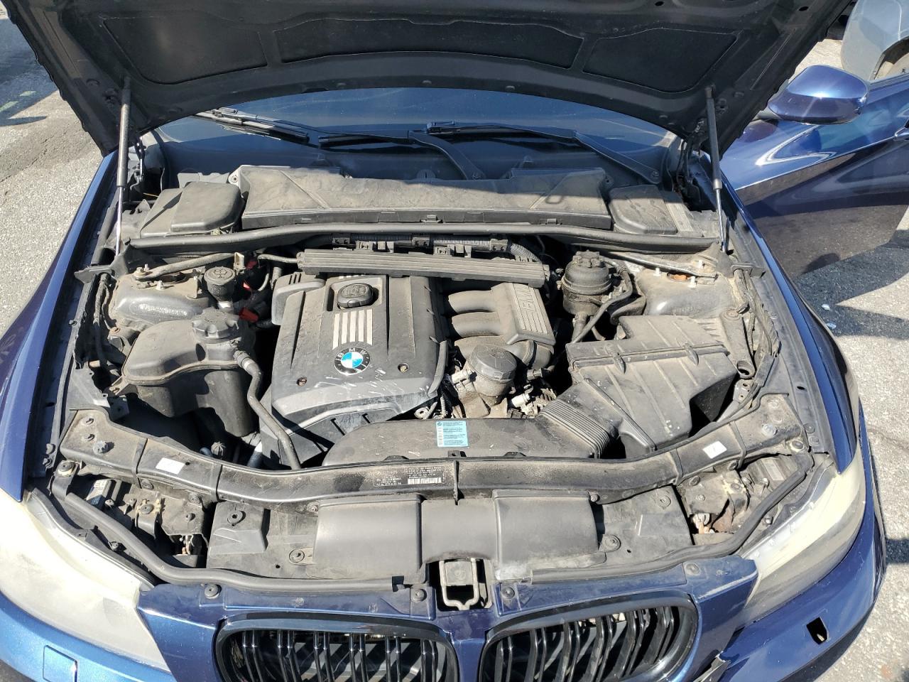 2011 BMW 3 SERIES