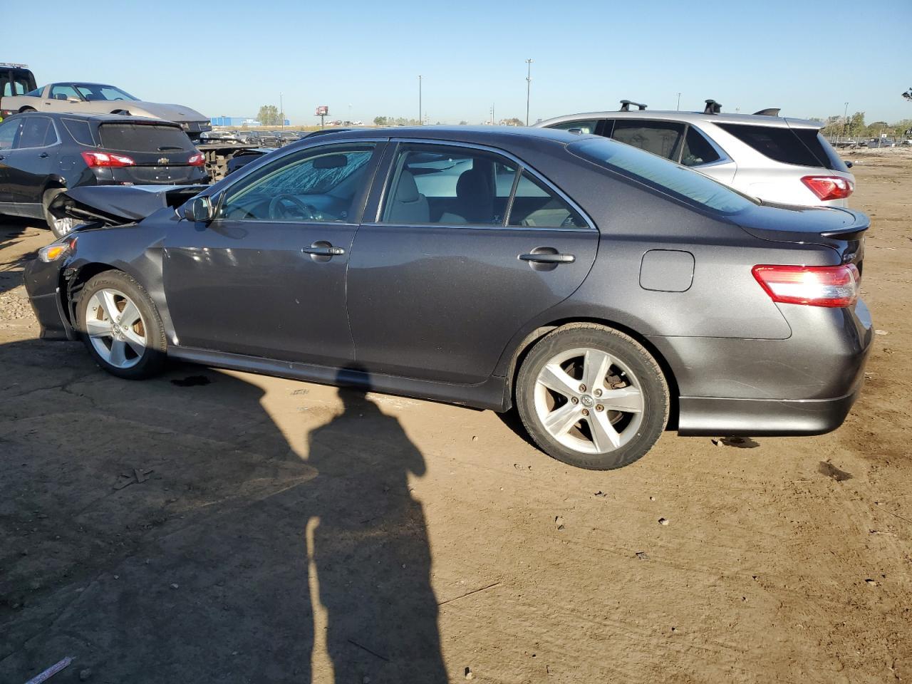 2011 TOYOTA CAMRY