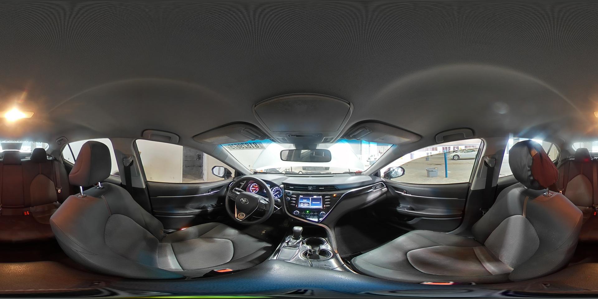 2018 TOYOTA CAMRY