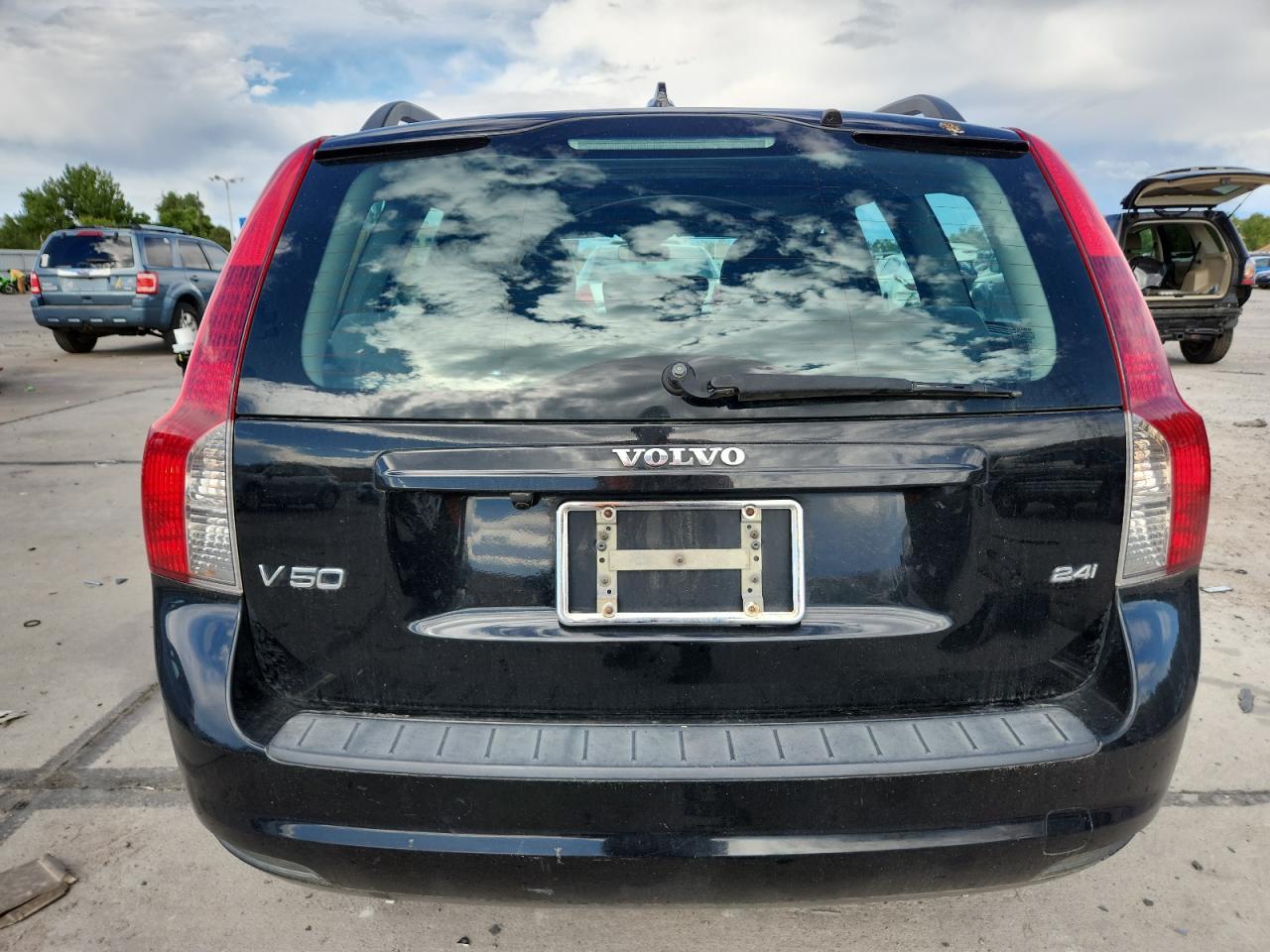 2008 VOLVO V50