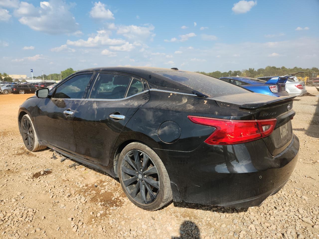 2018 NISSAN Maxima