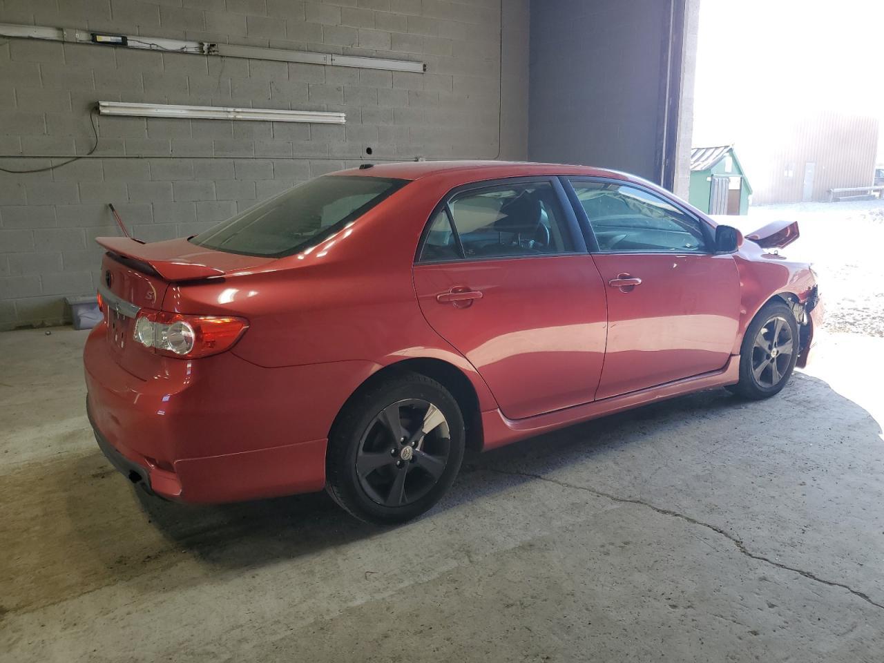 2011 TOYOTA COROLLA
