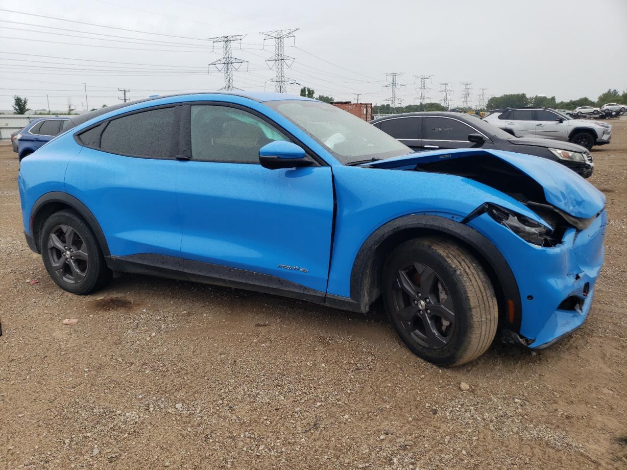 2022 FORD Mustang Mach-E